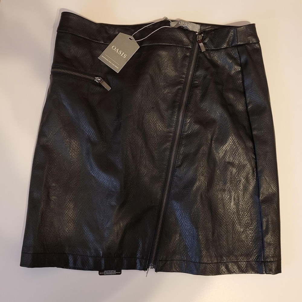 Oasis Black Faux Leather Mini Skirt